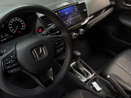 HONDA-CITY-1.5 i-VTEC FLEX HATCH TOURING CVT HONDA-CITY-2023