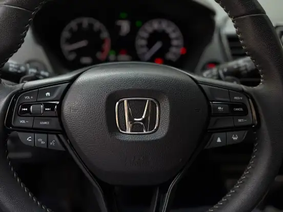 HONDA-CITY-1.5 i-VTEC FLEX HATCH TOURING CVT HONDA-CITY-2023