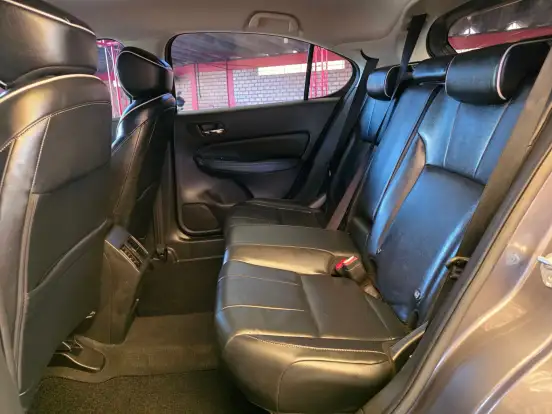 HONDA-CITY-1.5 i-VTEC FLEX HATCH TOURING CVT HONDA-CITY-2022