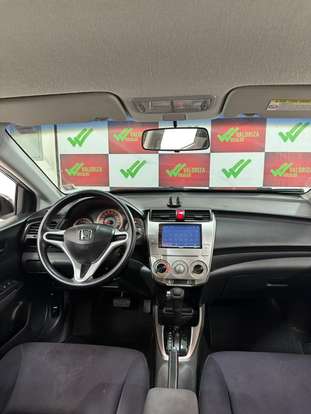 HONDA-CITY-2010