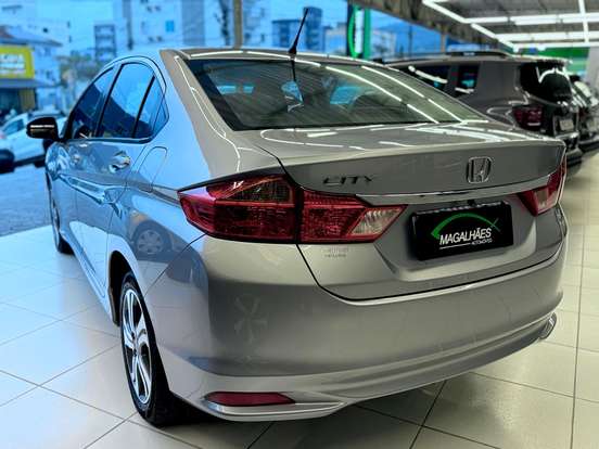HONDA-CITY-1.5 LX 16V FLEX 4P AUTOMÁTICO HONDA-CITY-2017