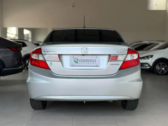HONDA-CIVIC-2015