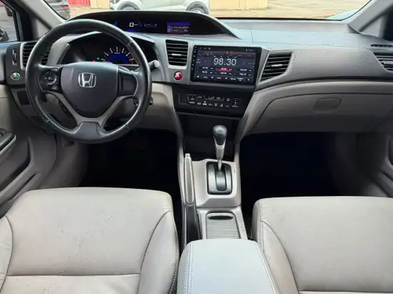 HONDA-CIVIC-2015