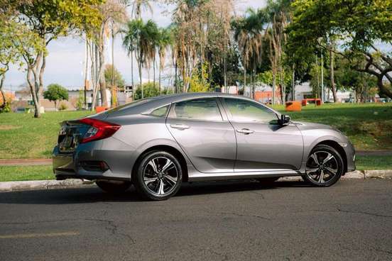 HONDA-CIVIC-2017