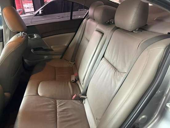 HONDA-CIVIC-2013
