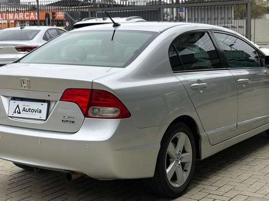 HONDA-CIVIC-1.8 LXS 16V FLEX 4P MANUAL HONDA-CIVIC-2009