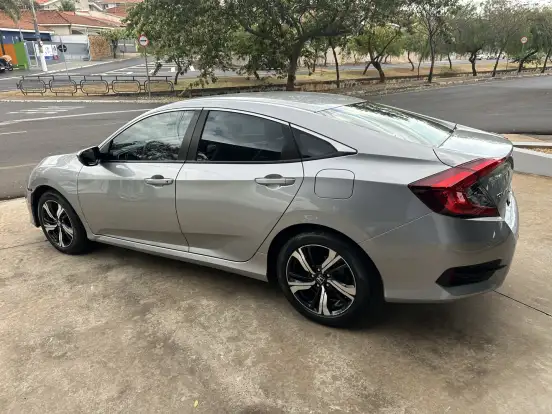 HONDA-CIVIC-2019