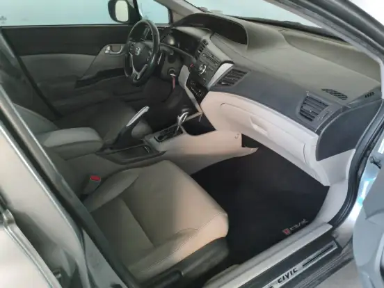 HONDA-CIVIC-2.0 LXR 16V FLEX 4P AUTOMÁTICO HONDA-CIVIC-2014