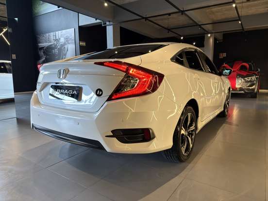 HONDA-CIVIC-2018