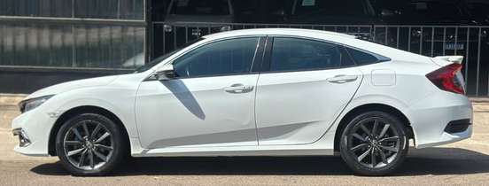 HONDA-CIVIC-2021