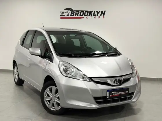 HONDA FIT 1.4 LX 16V FLEX 4P AUTOMÁTICO