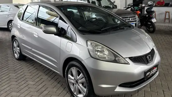 HONDA-FIT-2010