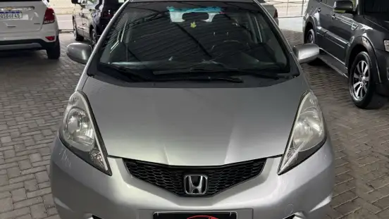 HONDA-FIT-2010
