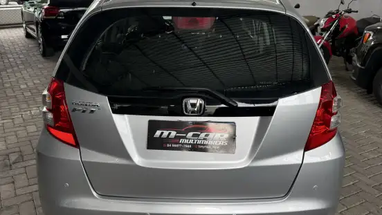 HONDA-FIT-2010