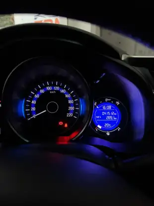HONDA-FIT-2017