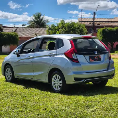 HONDA-FIT-2017