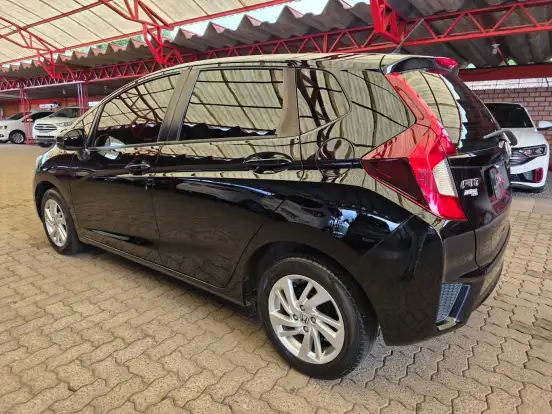 HONDA-FIT-2014