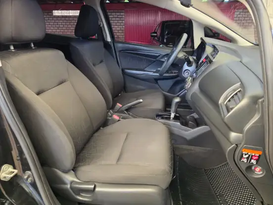 HONDA-FIT-2014