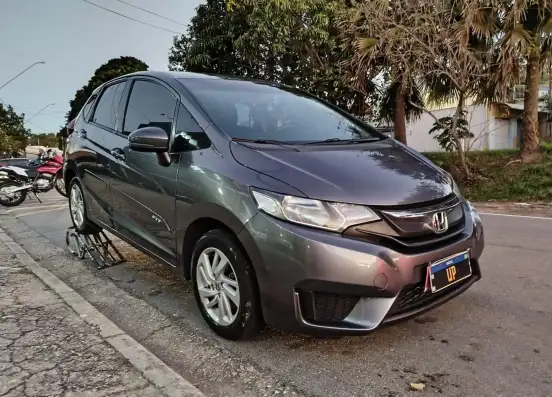 HONDA-FIT-2016