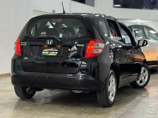 HONDA-FIT-2011
