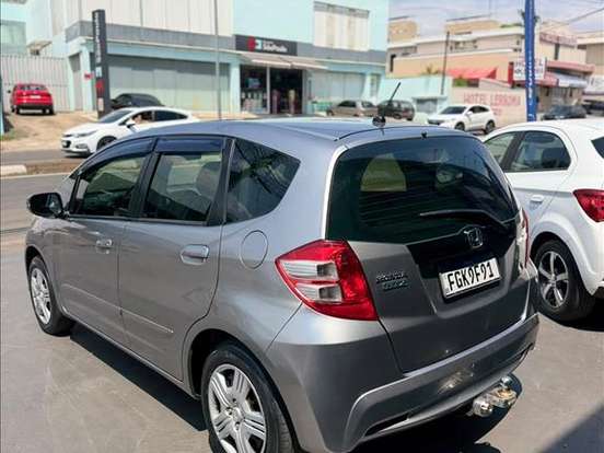 HONDA-FIT-1.4 DX 16V FLEX 4P MANUAL HONDA-FIT-2013