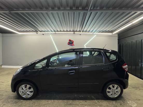 HONDA-FIT-2014