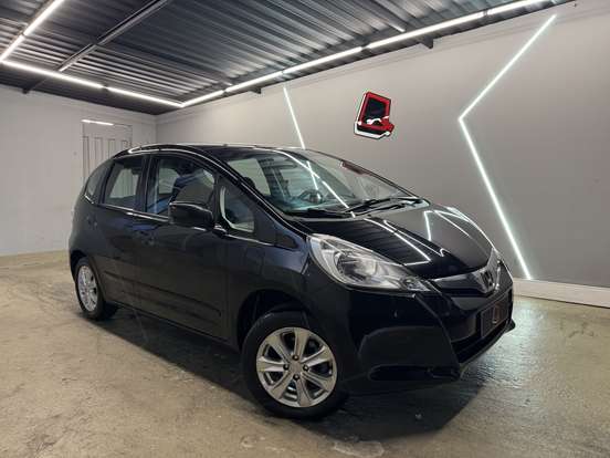 HONDA-FIT-2014