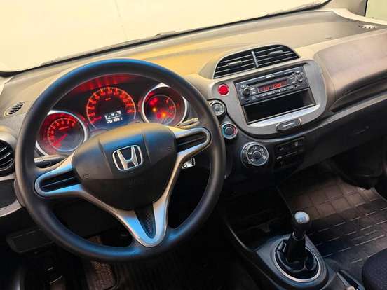 HONDA-FIT-1.4 LX 16V FLEX 4P MANUAL HONDA-FIT-2009