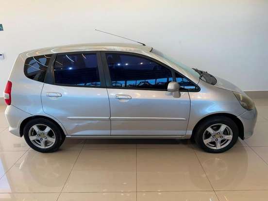 HONDA-FIT-1.4 LX 8V FLEX 4P MANUAL HONDA-FIT-2006