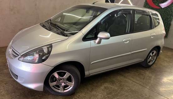 HONDA-FIT-2007