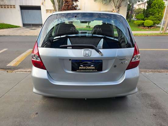 HONDA-FIT-2006