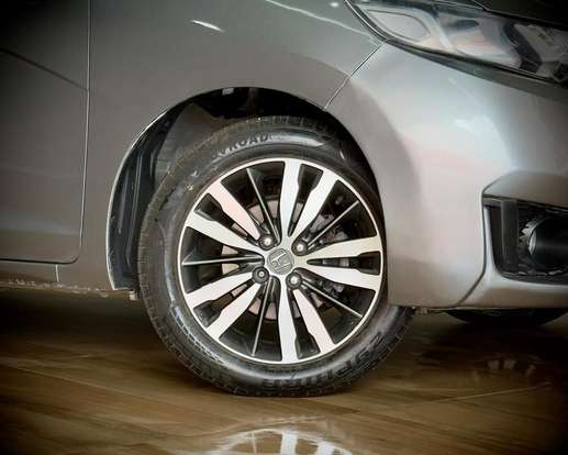 HONDA-FIT-2014