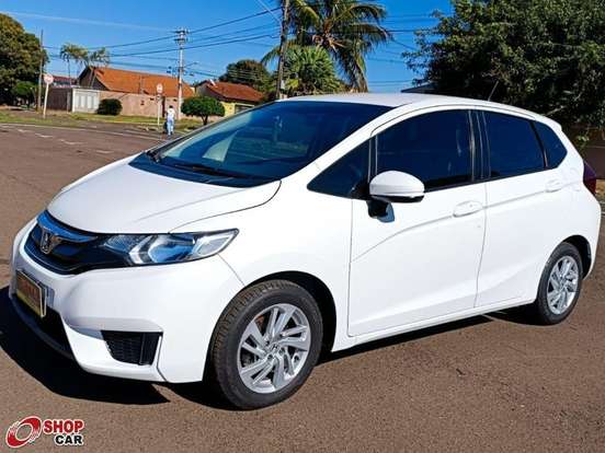 HONDA-FIT-2016