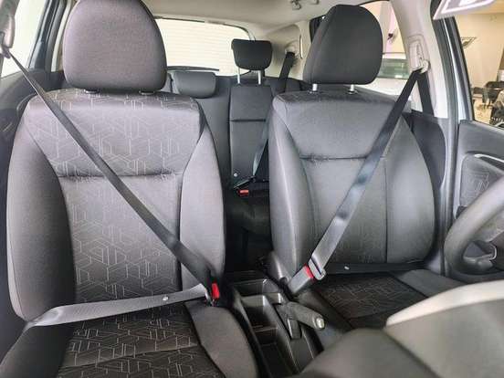 HONDA-FIT-2017