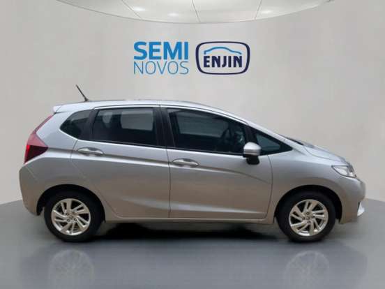 HONDA-FIT-2016