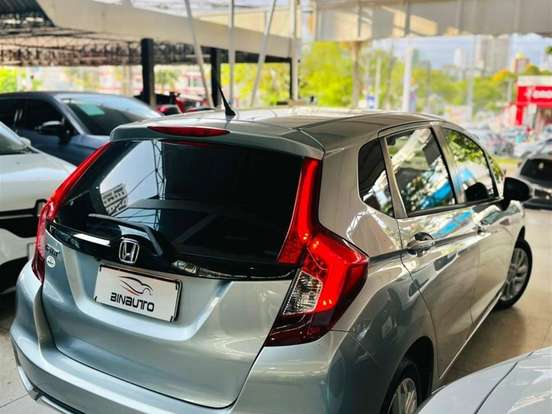 HONDA-FIT-2019