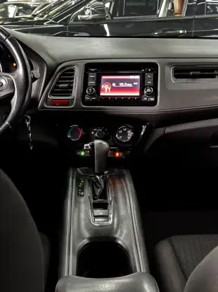 HONDA-HR-V-2016