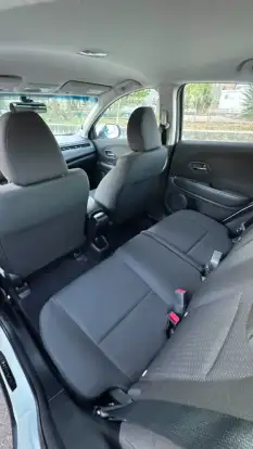 HONDA-HR-V-2015