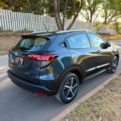 HONDA-HR-V-2021