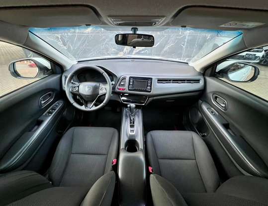HONDA-HR-V-2017