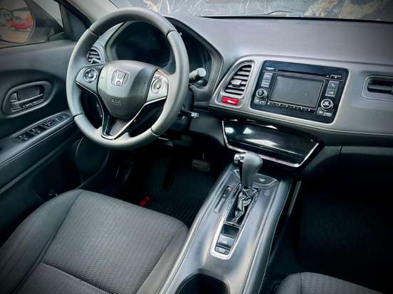 HONDA-HR-V-2017