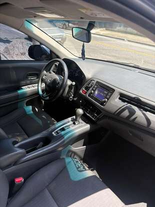 HONDA-HR-V-2017