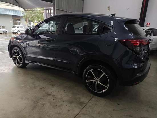 HONDA-HR-V-2019