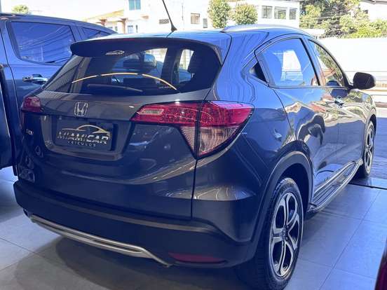 HONDA-HR-V-2016