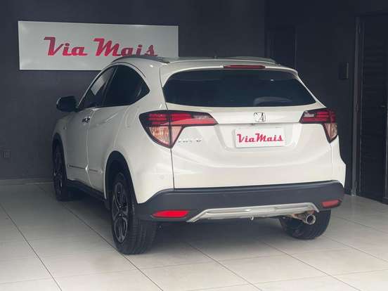 HONDA-HR-V-1.8 16V FLEX TOURING 4P AUTOMÁTICO HONDA-HR-V-2018