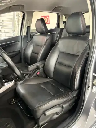 HONDA-WR-V-2019