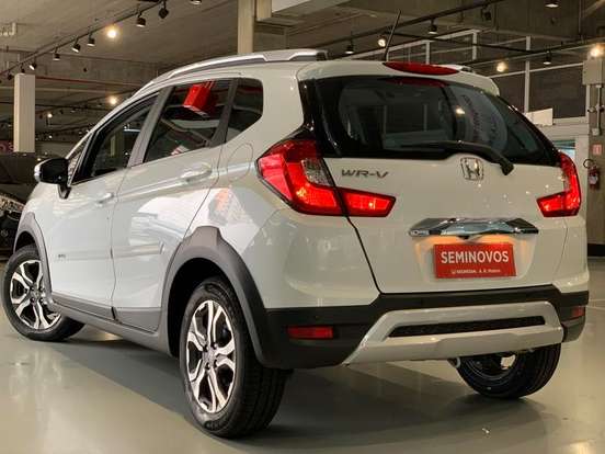 HONDA-WR-V-2018