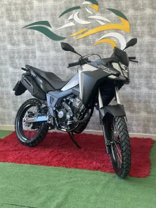 HONDA XRE 300 SAHARA 