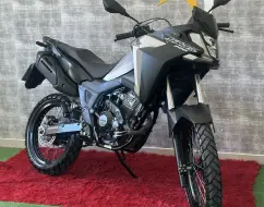 HONDA XRE 300 SAHARA HONDA XRE 300 SAHARA