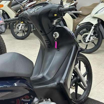 HONDA-BIZ 125 EX-2011